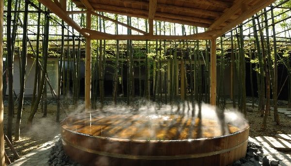 FREE AND EASY CAMP RESORT