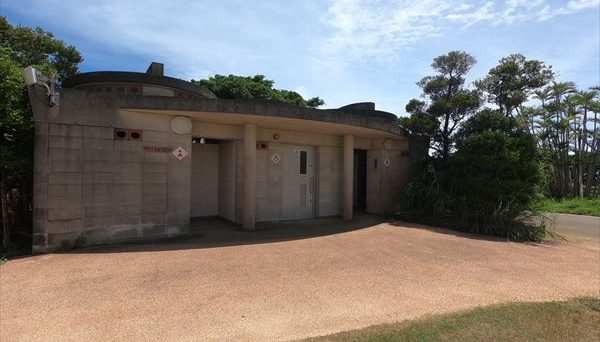 ガジュマルキャンプ ガジュマルキャンプ