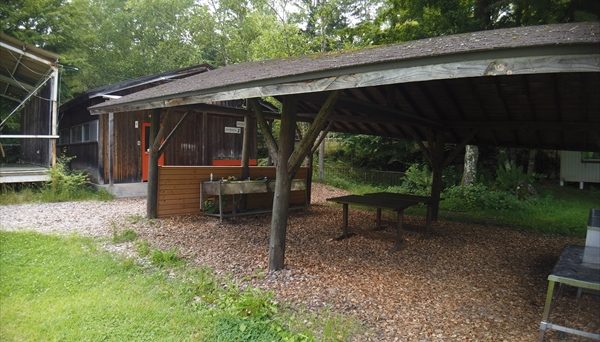 HYTTER LODGE & CABINS HYTTER LODGE & CABINS