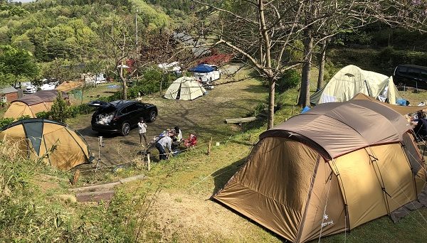 としおじさんのキャンプ場