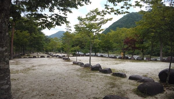 塔の岩オートキャンプ場 塔の岩オートキャンプ場