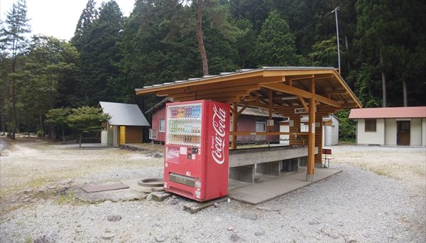 塔の岩オートキャンプ場 塔の岩オートキャンプ場