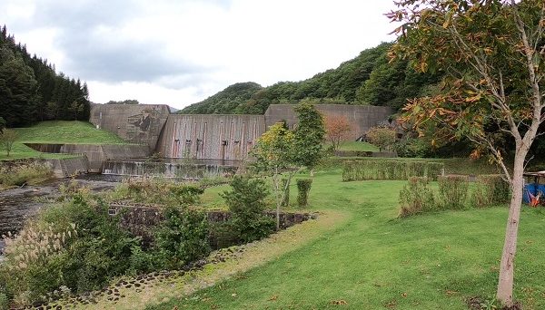 小柳沢砂防公園キャンプ場　虹色パーク
