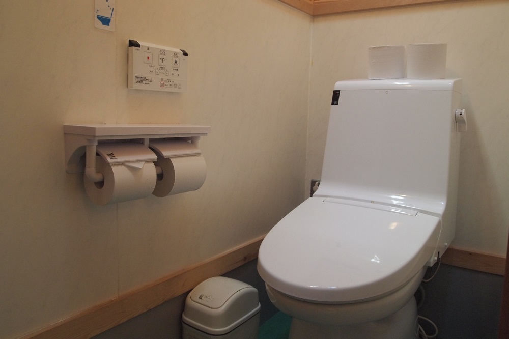 篠沢大滝キャンプ場トイレ