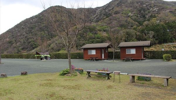 雲見夕陽と潮騒の岬オートキャンプ場