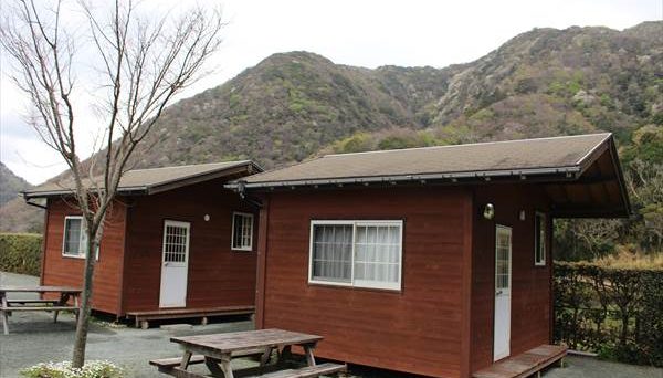 雲見夕陽と潮騒の岬オートキャンプ場