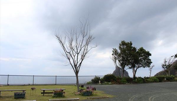 雲見夕陽と潮騒の岬オートキャンプ場