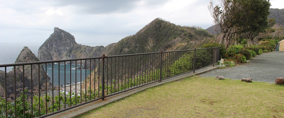 雲見夕陽と潮騒の岬オートキャンプ場