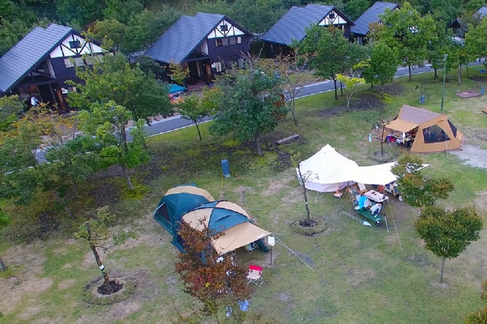 青川峡キャンピングパーク