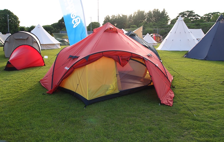 ウィグロLT4レッド