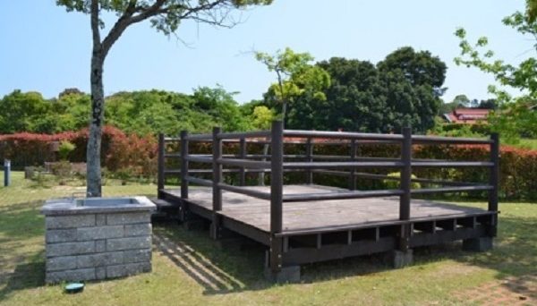 オートキャンプ場とまろっと