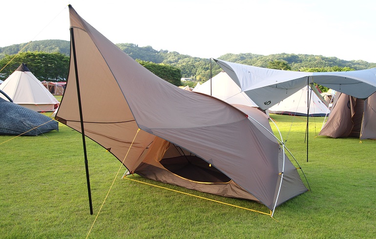 フロントポーチ２