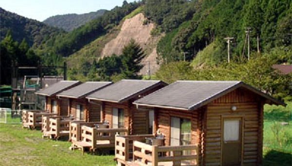 円満地公園オートキャンプ場