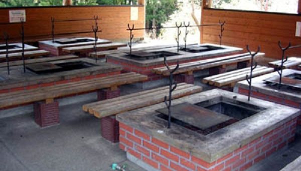 円満地公園オートキャンプ場