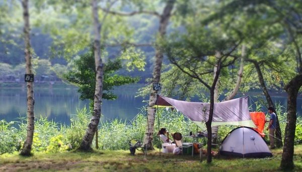 四尾連湖 水明荘キャンプ場