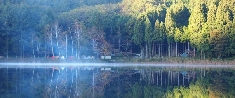四尾連湖 水明荘キャンプ場