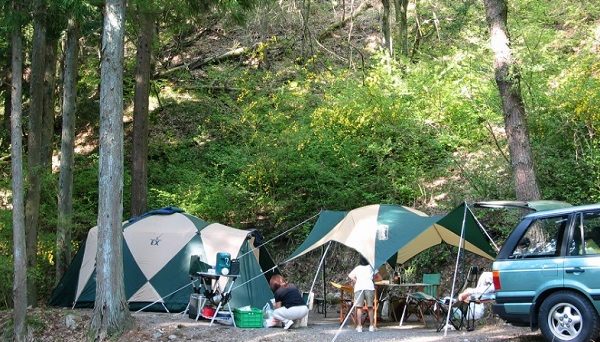 森の隠れ家ビッグホーンオートキャンプ場