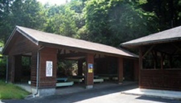 錫杖湖畔キャンプ場