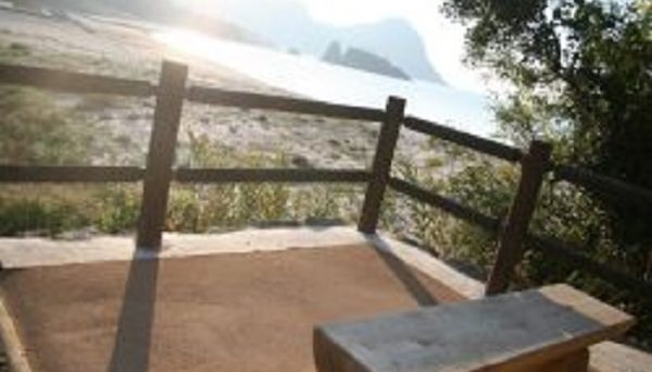 高嶋海水浴場＆オートキャンプ場