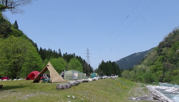 魚津市片貝山ノ守キャンプ場