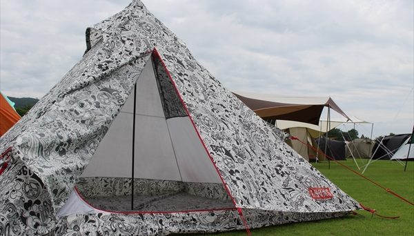 Booby Teepee-Love&Peace