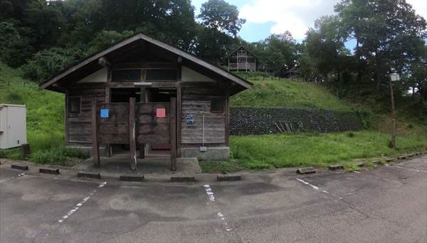 中浦ヒメサユリ森林公園キャンプ場