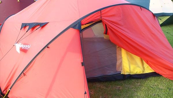 ウィグロ LT4 レッド