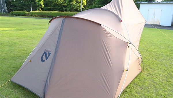 フロントポーチ 2P