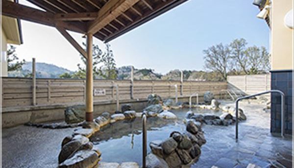 島ヶ原温泉 やぶっちゃキャンプ場