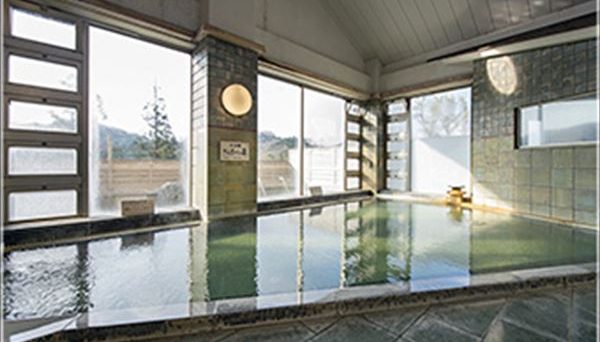 島ヶ原温泉 やぶっちゃキャンプ場