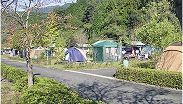 島ヶ原温泉 やぶっちゃキャンプ場