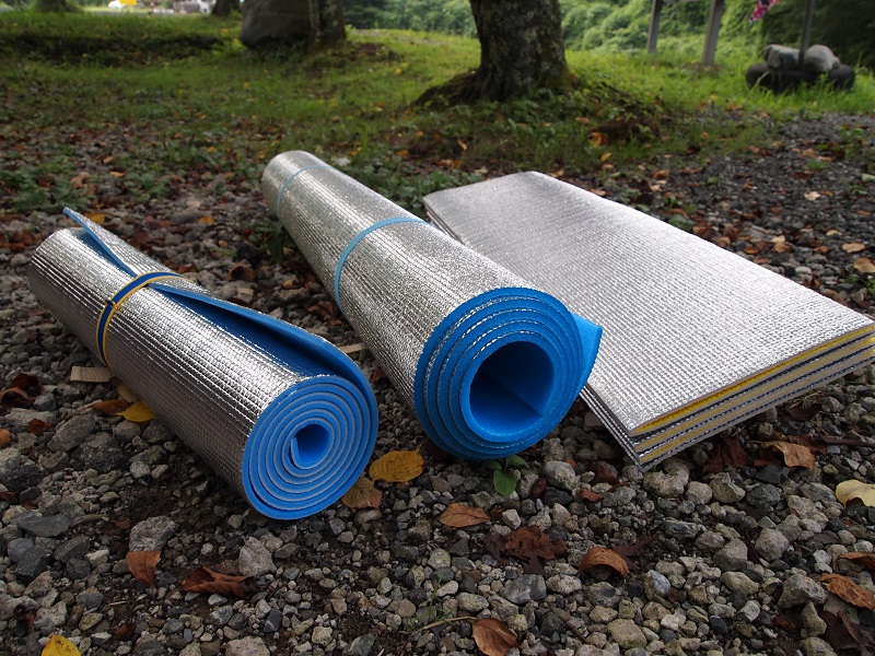 キャンプマット