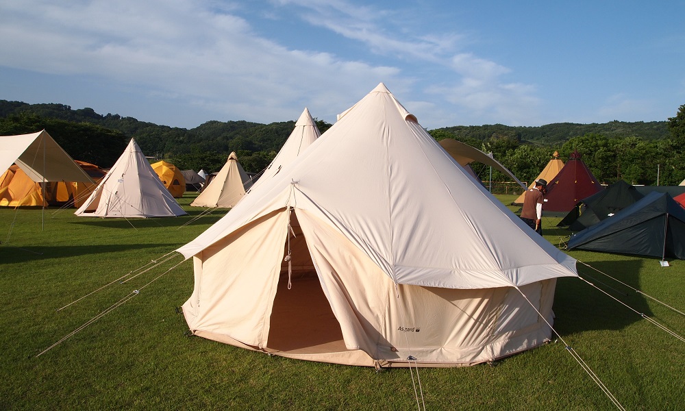 ワンポール型テント