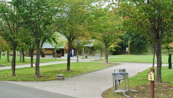 日の出公園オートキャンプ場