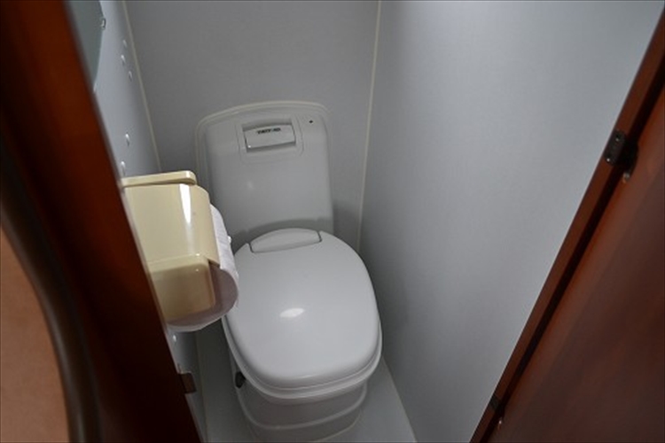 Mushキャンピングカートイレ