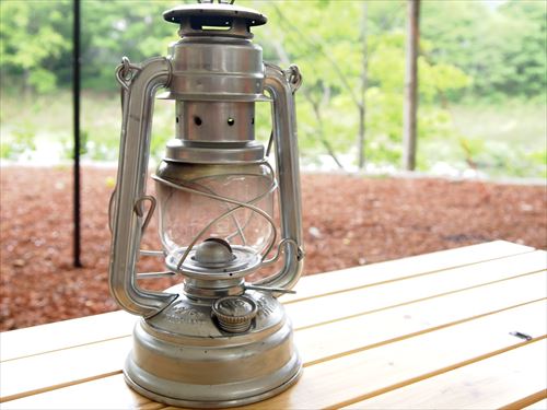 フュアーハンドランタン　ハリケーンランタン