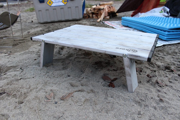 アルミローテーブル