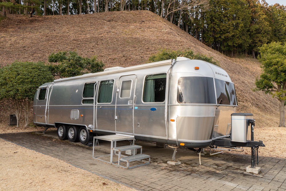 キャンピングカー