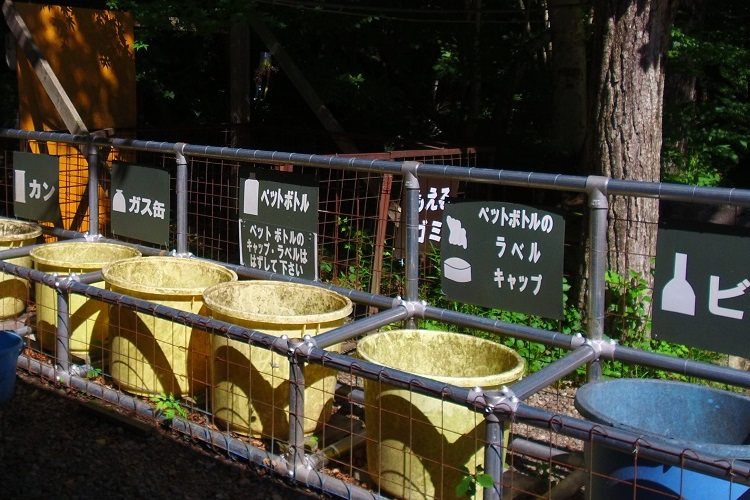 キャンプのゴミ