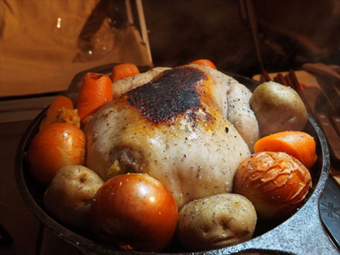 キャンプ料理チキン