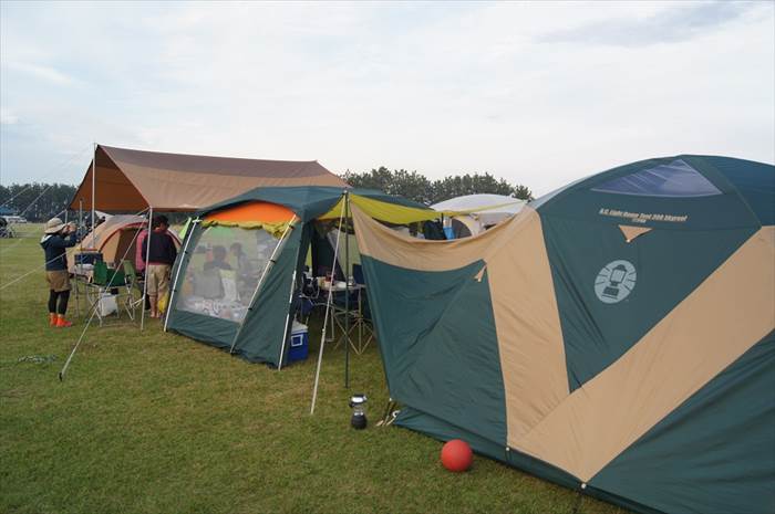 コールマン ライトドームテント300