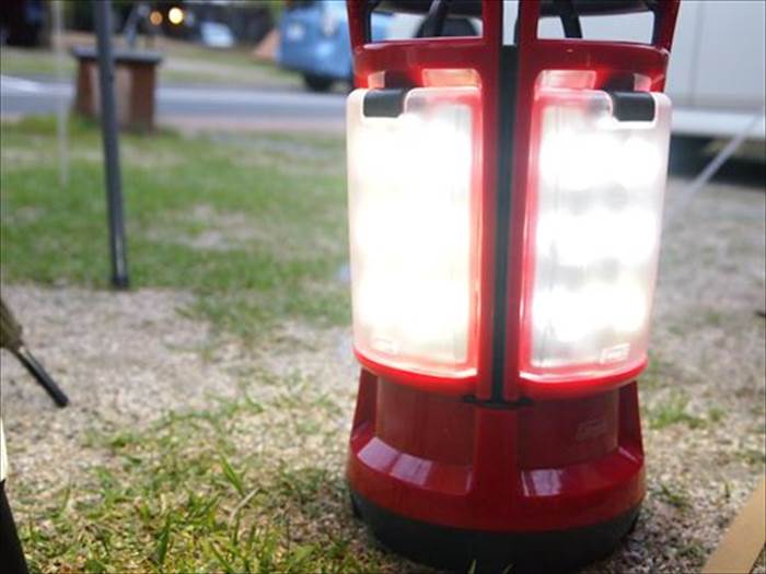 コールマンLEDランタン
