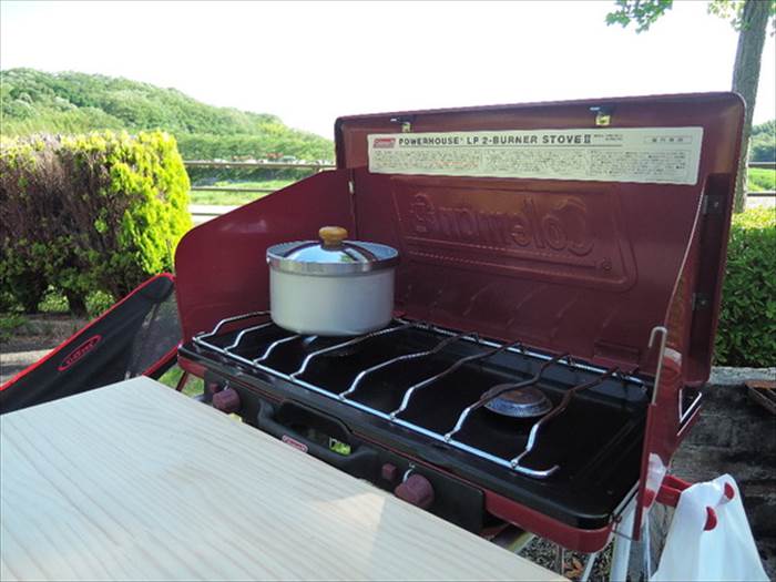 パワーハウスLPツーバーナーストーブ